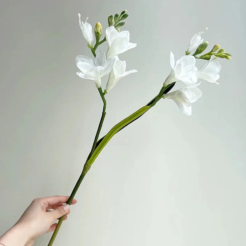 Artificial Freesia Flowers High Quality Artificial Flowers White Wedding Decoration Flower Arrangement Fresh Spring